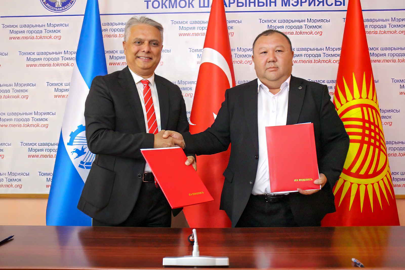 Muratpaşa’nın İpek Yolu’na dostluk köprüsü